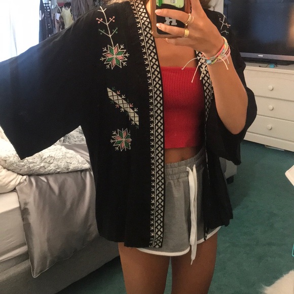 Forever 21 Kimono - Picture 5 of 5
